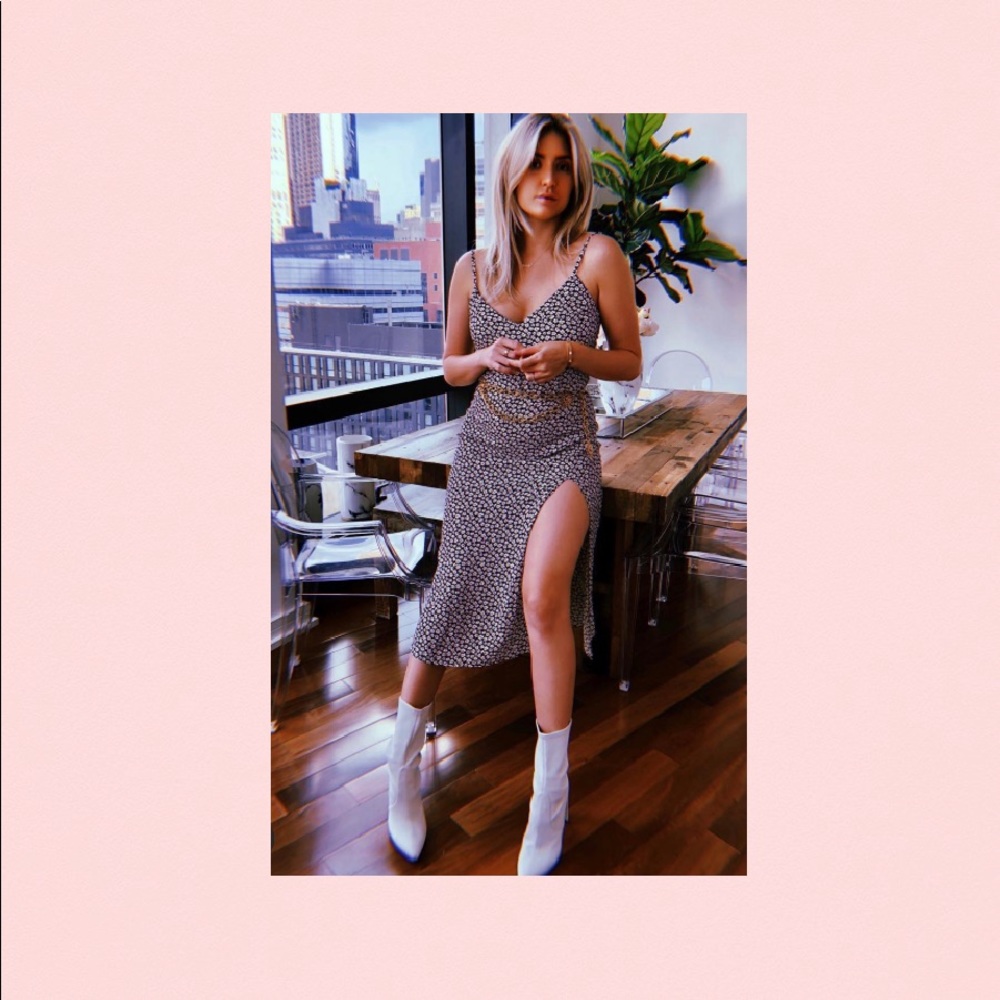 **SOLD** Crimini Dress in Quito